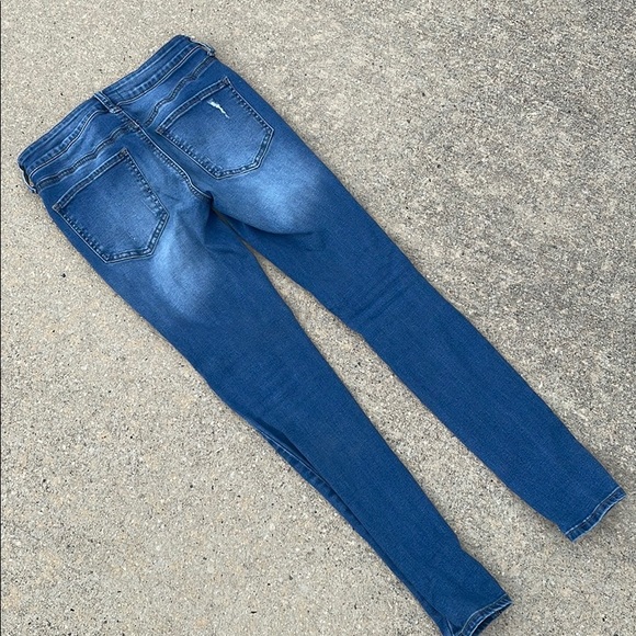 Distressed So Brand Jeans - Picture 5 of 5